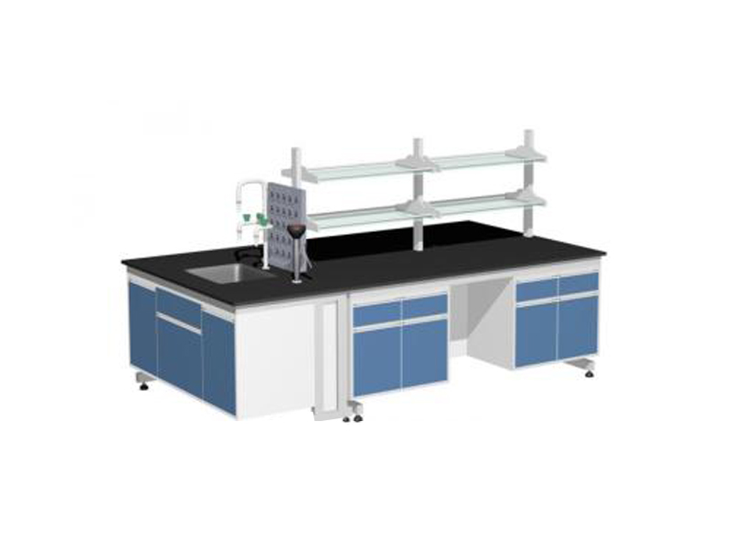 ����ʵ��̨